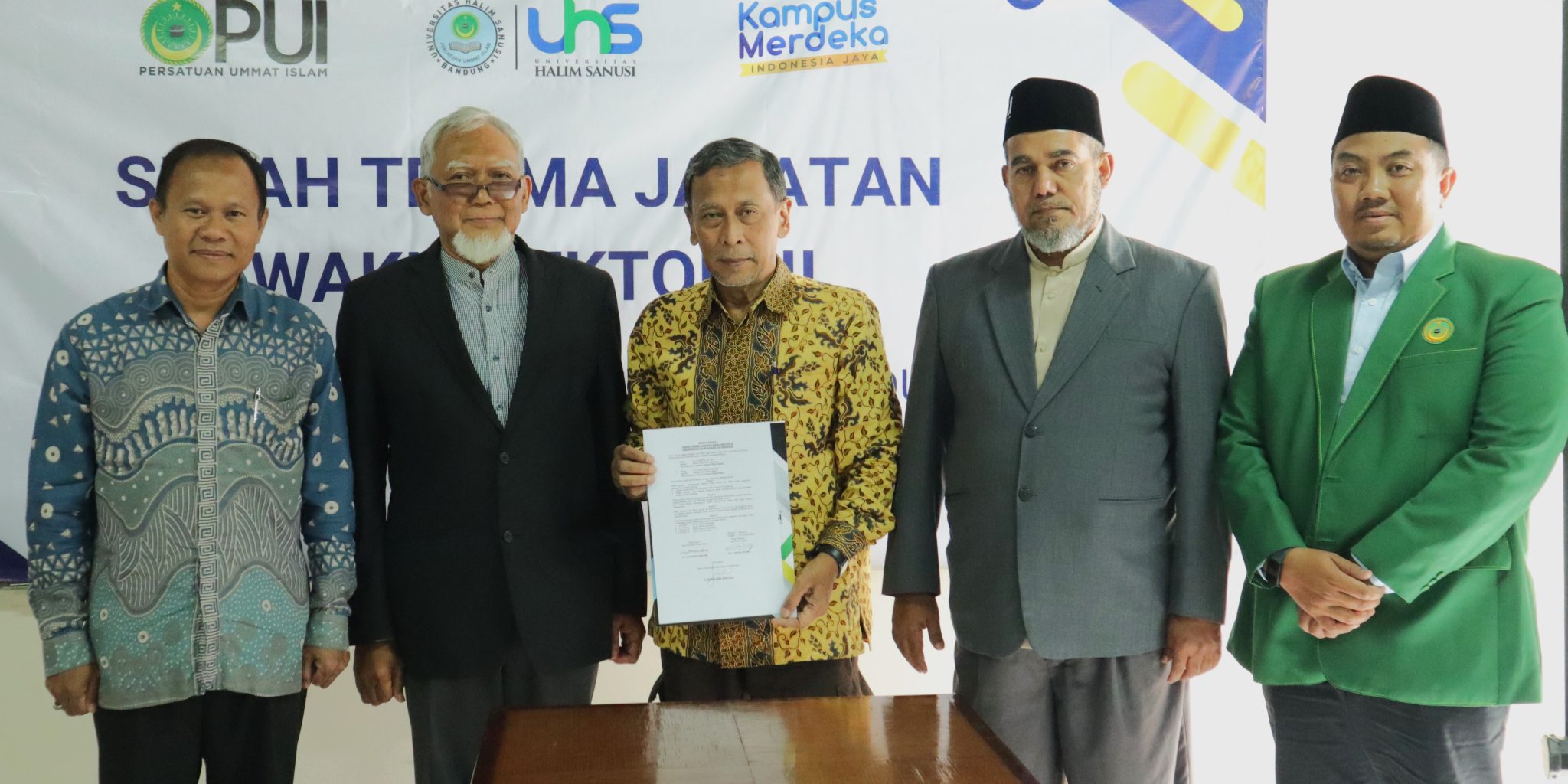 Serah Terima Jabatan Wakil Rektor Iii Uhs Pui Bandung Uhsacid