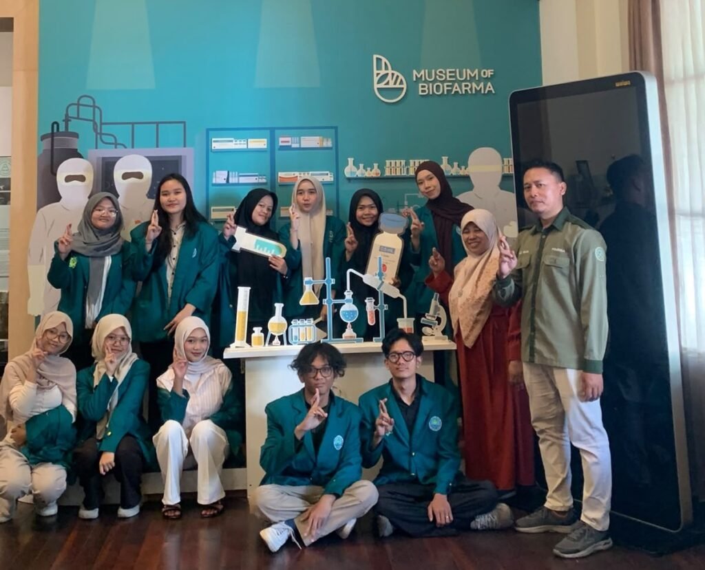 Kuliah Lapangan Prodi Biologi Universitas Halim Sanusi ke Bio Farma Tingkatkan Wawasan Mahasiswa di Bidang Bioteknologi dan Kesehatan